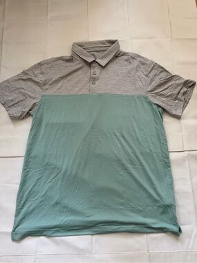 George Two-Tone Polo in Light Gray and Sage